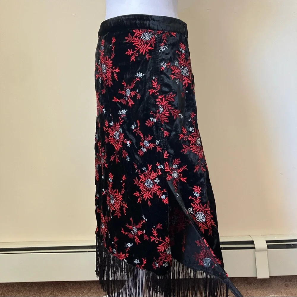 Maeve by Anthropologie Black Velvet Red Floral Embroidery Pencil Fringe Skirt - Picture 11 of 13